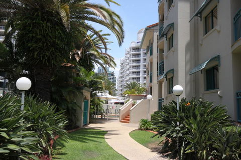 Aruba Beach Resort - Accommodation Sunshine Coast 10