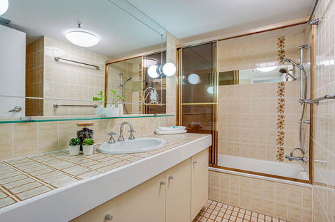 Gemini Court Holiday Apartments - Accommodation Sunshine Coast 11
