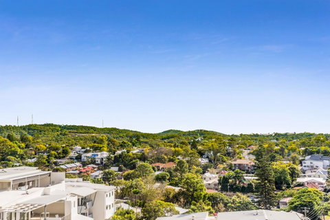Essence Suites Taringa - Accommodation Sunshine Coast 37