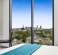 Essence Suites Taringa - Accommodation Sunshine Coast
