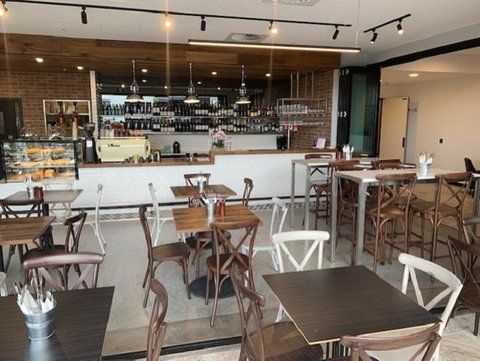 Essence Suites Taringa - Accommodation Sunshine Coast 5