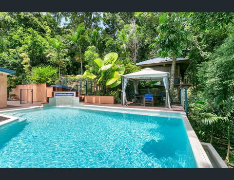 Cairns Rainforest Retreat - Accommodation Sunshine Coast 6