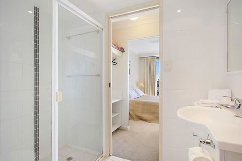 Ocean Royale - Accommodation Sunshine Coast 31