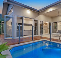 Oceans Edge Holiday Home - Accommodation Sunshine Coast