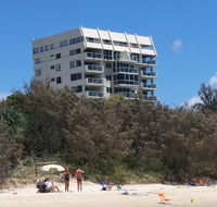 84 The Spit Holiday Apartments - Accommodation Sunshine Coast