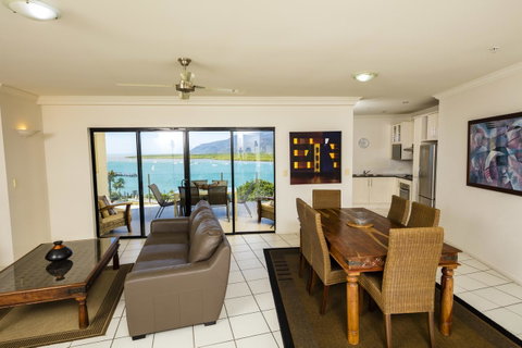 Jack And Newell Holiday Apartments - Accommodation Sunshine Coast 35