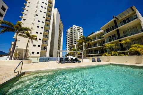 Jack And Newell Holiday Apartments - Accommodation Sunshine Coast 9