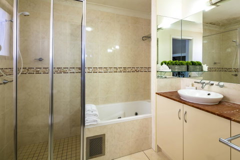 Jack And Newell Holiday Apartments - Accommodation Sunshine Coast 37