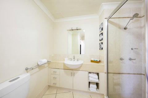 Jack And Newell Holiday Apartments - Accommodation Sunshine Coast 40