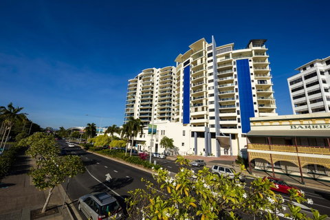 Jack And Newell Holiday Apartments - Accommodation Sunshine Coast 14