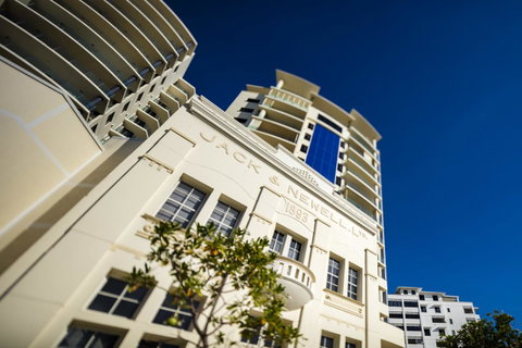 Jack And Newell Holiday Apartments - Accommodation Sunshine Coast 11