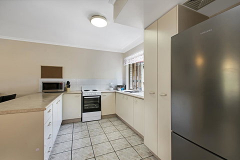 Growder Court 3 - Coolum Beach QLD - Accommodation Sunshine Coast 11