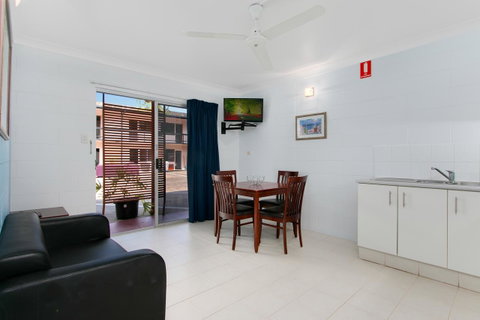 Cairns City Palms - Accommodation Sunshine Coast 22