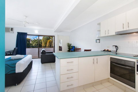 Cairns City Palms - Accommodation Sunshine Coast 13