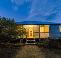 Apple Blossom Cottage - Accommodation Sunshine Coast