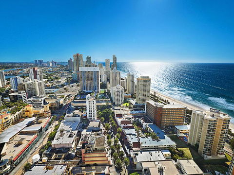 Number 1 H Residences - WiFi, Parking & More By Gold Coast Holidays - Accommodation Sunshine Coast 22