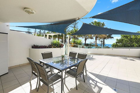 Malibu Apartments - Accommodation Sunshine Coast 4