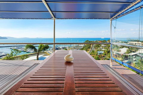 Nautilus On The Hill - Airlie Beach - Accommodation Sunshine Coast 4
