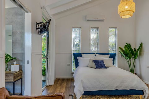 Hampton Estate Wines - Accommodation Sunshine Coast 0
