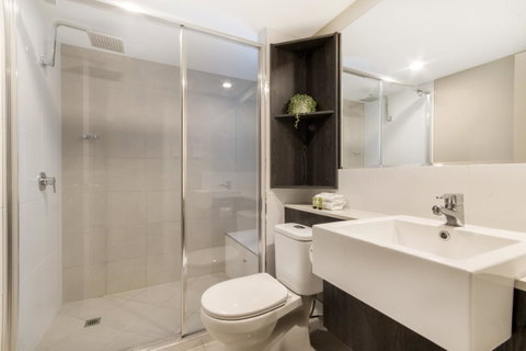 Sunshine Tower Hotel - Accommodation Sunshine Coast 7