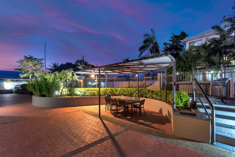 Sunshine Tower Hotel - Accommodation Sunshine Coast 15