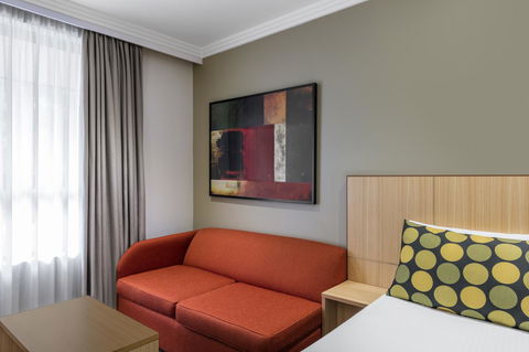 Mercure Brisbane Garden City - Accommodation Sunshine Coast 3