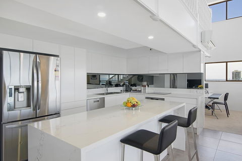 Burleigh Esplanade Apartments - Accommodation Sunshine Coast 33