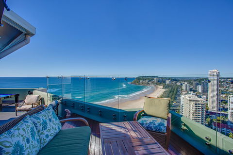 Burleigh Esplanade Apartments - Accommodation Sunshine Coast 4