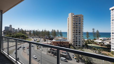 Swell Resort Burleigh Heads - Accommodation Sunshine Coast 32