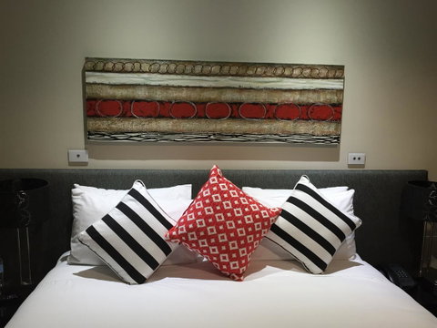 Calamvale Hotel Suites And Conference Centre - Accommodation Sunshine Coast 0