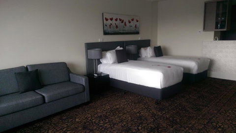 Calamvale Hotel Suites And Conference Centre - Accommodation Sunshine Coast 19