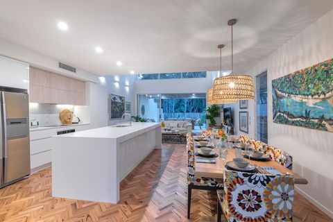 Noosa Villas - Accommodation Sunshine Coast 17