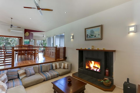 Carter Retreat - Accommodation Sunshine Coast 1