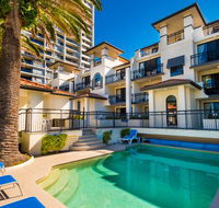 Island Beach Resort - Accommodation Sunshine Coast