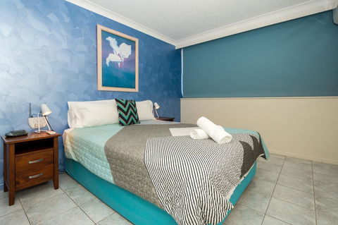 Breakers North Absolute Beachfront Apartments - Official - Accommodation Sunshine Coast 40