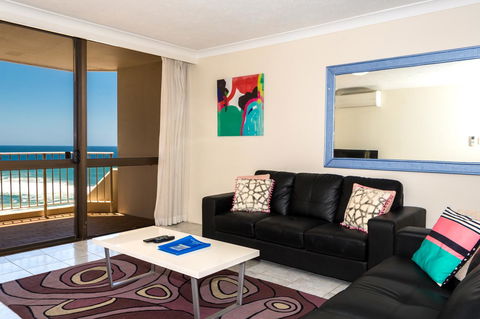 Breakers North Absolute Beachfront Apartments - Official - Accommodation Sunshine Coast 10