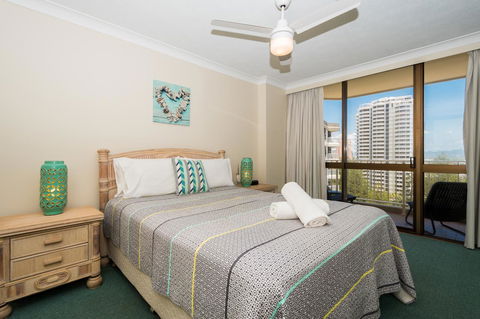 Breakers North Absolute Beachfront Apartments - Official - Accommodation Sunshine Coast 41