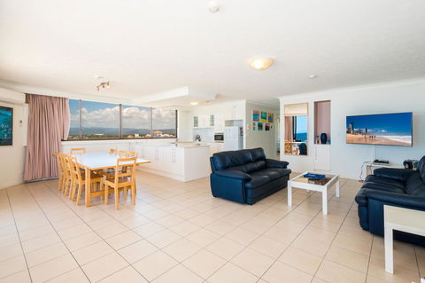 Breakers North Absolute Beachfront Apartments - Official - Accommodation Sunshine Coast 30