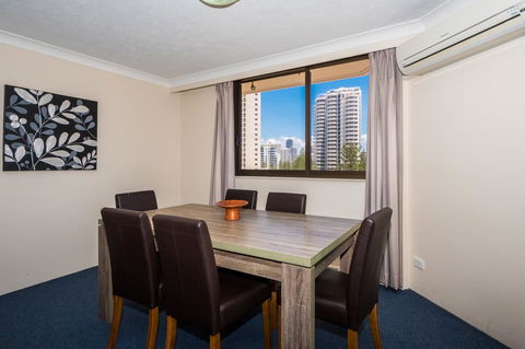 Breakers North Absolute Beachfront Apartments - Official - Accommodation Sunshine Coast 16