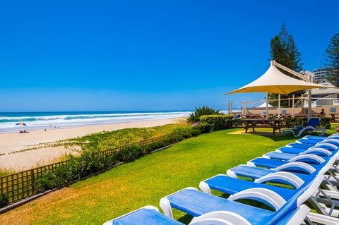 Breakers North Absolute Beachfront Apartments - Official - Accommodation Sunshine Coast 2