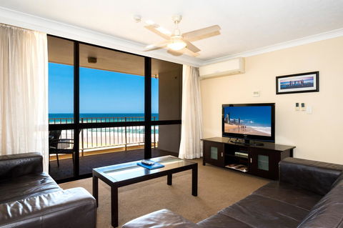 Breakers North Absolute Beachfront Apartments - Official - Accommodation Sunshine Coast 7