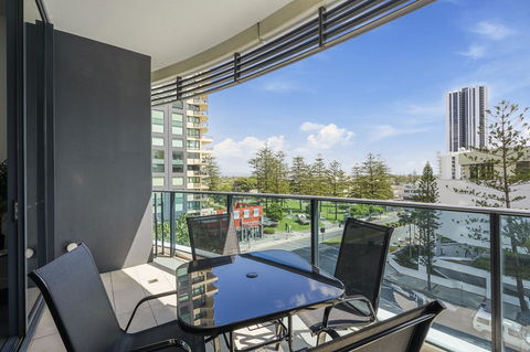 Oracle, 2 & 3 Bedroom Apartments - We Accommodate - Accommodation Sunshine Coast 6