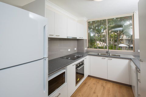 Miami Beachside Holiday Apartments - Accommodation Sunshine Coast 22