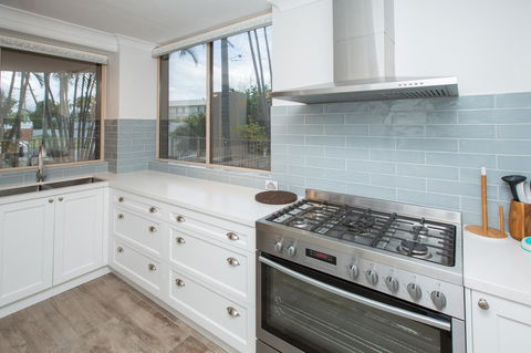 Miami Beachside Holiday Apartments - Accommodation Sunshine Coast 12