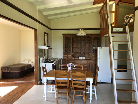 Montville Holiday Apartments - Accommodation Sunshine Coast 13