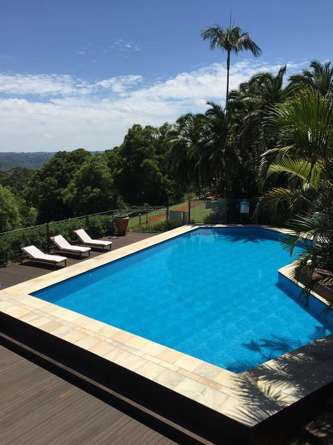 Montville Holiday Apartments - Accommodation Sunshine Coast 28