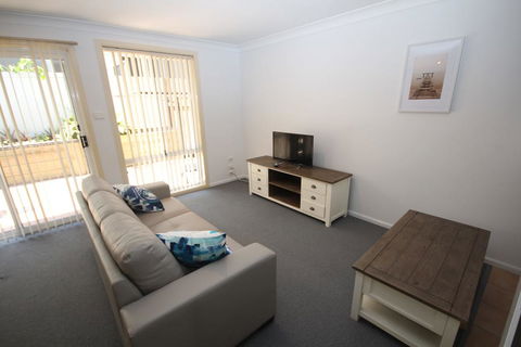 Waters Edge - Accommodation Sunshine Coast 3
