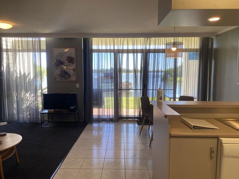Waterside Holiday Rentals Unit 31 - Accommodation Sunshine Coast 2