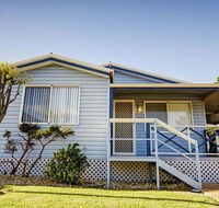 Wavecrest Village  Tourist Park - Accommodation Sunshine Coast