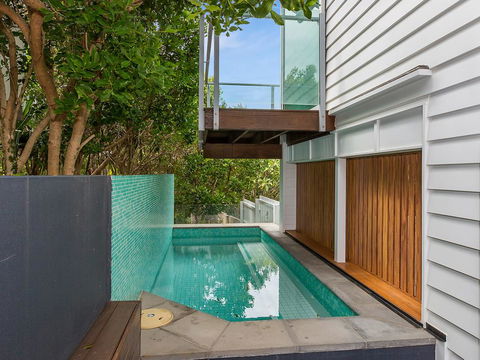 WHITE WASH ON SHE OAK - Accommodation Sunshine Coast 1